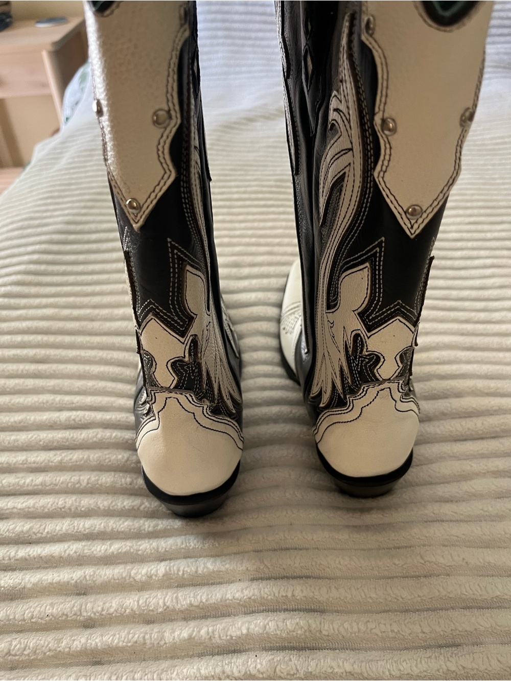 Corral Cowboy Boots - Picture 4 of 11